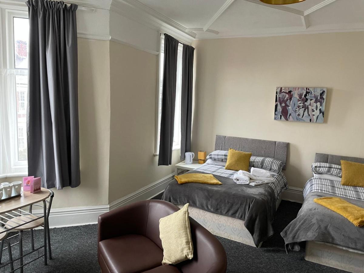 Dunes Hotel ウィットレイ・ベイ エクステリア 写真